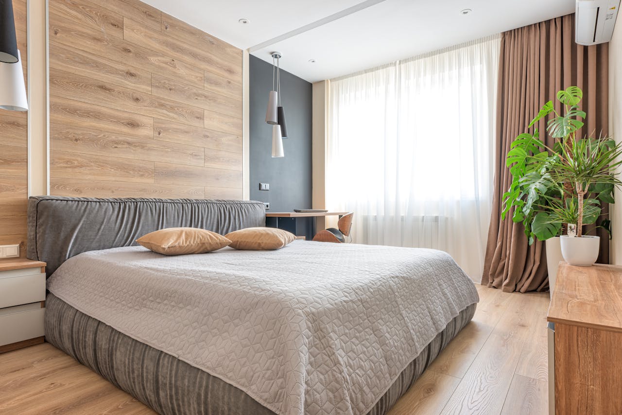 How to Create a Cozy Living Space: Expert Tips for 2025